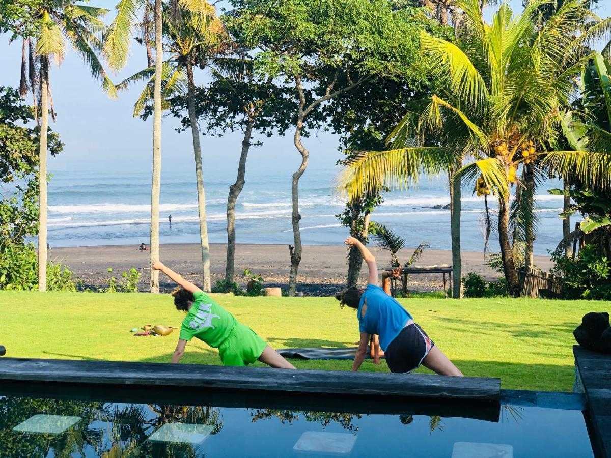 Bali Natha Beach Front Hotel Canggu  Exterior photo